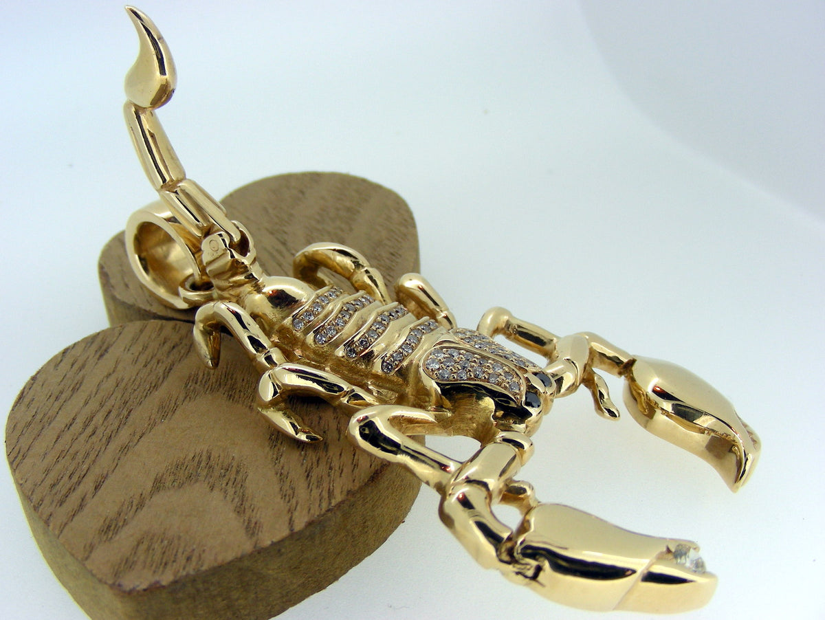 Bild von der Webseite von Iseria Trachten- und Juwelenschmuck gmbh