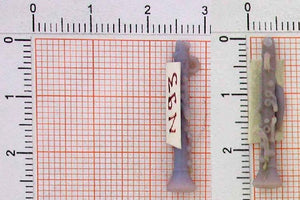 n93_0-2g Anhänger Klarinette - Foto Grösse auf Millimeterpapier
