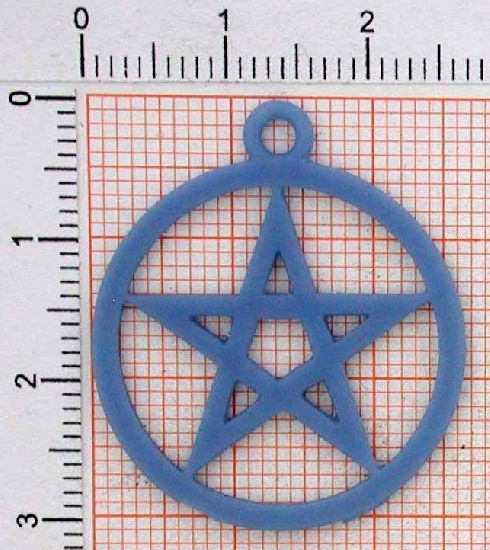 pe2 Anhänger Pentagramm Pentakel Schutzzeichen - Foto Grösse auf Millimeterpapier