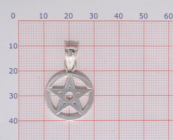 pe3 Anhänger Pentakel Pentagramm Schutzsymbol - Grösse auf Millimeterpapier