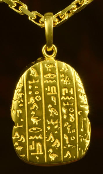 v115b Anhänger Pharao Tutanchamun - Foto Grösse auf Millimeterpapier