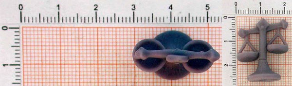 wa1_1-0g Waage Anhänger Sternzeichen - Foto Grösse auf Millimeterpapier